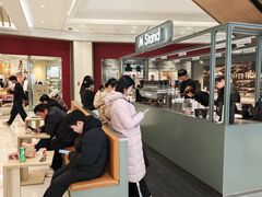 -M Stand(杭州萧山万象汇店)