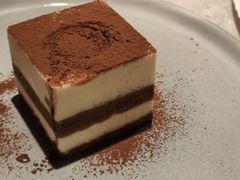 -必胜客(瑞虹店)