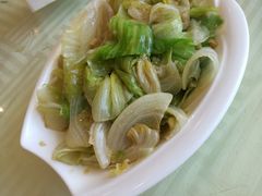 捞起西生菜-东湖国际大酒店叠石酒楼