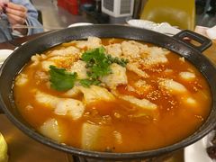 酸汤龙利鱼-付掌柜在成都·热炒砂锅集(金禾店)