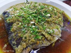 -味上湘菜馆(岳麓山店)