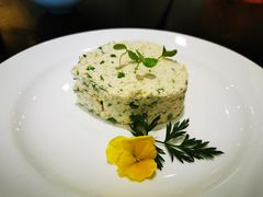 香椿豆腐糕-勺园中餐厅