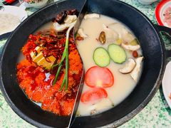 -肖婷姐大铁锅重庆火锅(南湖店)
