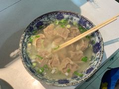 -老新隆牛肉锅贴(新街口店)