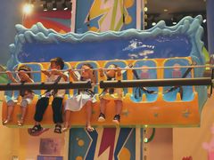 -七彩云南欢乐世界