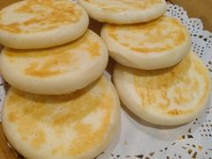 酸奶饼-老阿妈蒙古村·蒙古包·草原文化·歌舞表演(老君堂店)