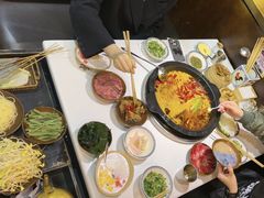 -卤校长老火锅(杨家坪直营店)
