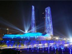 -南京眼步行桥