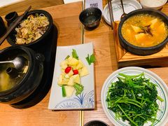 -云海肴·汽锅鸡·云南菜(高德置地店)