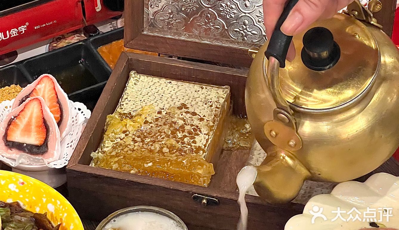 上海！奶油黑松露年糕好吃疯了！不愧是上海！