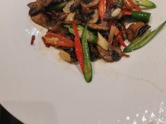 -孔雀裡融合餐厅