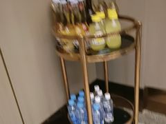 -忆江南·临江鱼馆