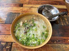 -正宗李家土鸡米线店