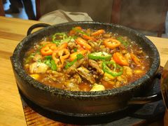 飘香牛蛙-老奶奶私房菜(天台里街店)