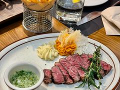 -Mark&Mars Restaurant