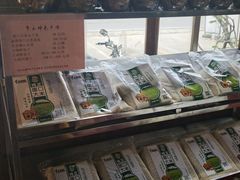 -崖口红树林海鲜餐厅