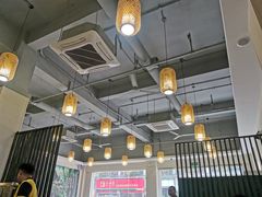-胡须哥网红竹筒菜