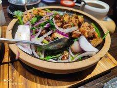 沙姜走地鸡-啫火啫啫煲·顺德干蒸(壹海城店)