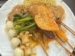 -郭记小街麻辣烫(南小街总店)