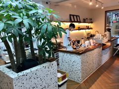 -Line 咖啡(石厦花园店)