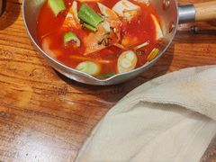 -滇香肴·云南菜蒸汽石锅鱼(云南北路店)