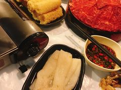 -鲜入围煮花胶鸡海鲜火锅