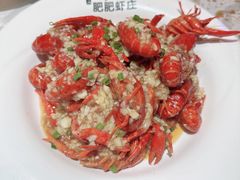 -肥肥虾庄·金牌油焖大虾(首义路店)