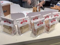 -红星前进面包牛奶公司(君太店)