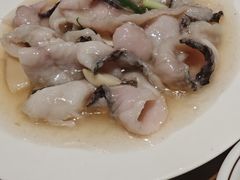 -泉畔人家·老济南经典鲁菜(大明湖店)