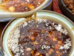 -包整·丝娃娃(一览甲秀楼风景店)