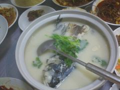 -天乐农家鱼头王(天目湖店)