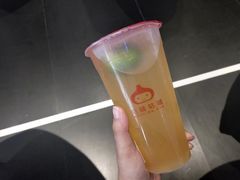 青柠蜜柚绿茶-咕噜咕噜·章鱼小丸子(西湖路店)