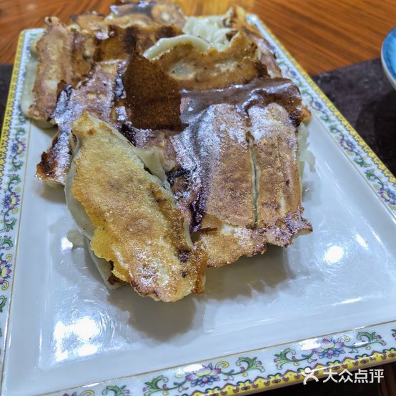 品味居·首店·大连鲜活海鲜大连菜(东港店)