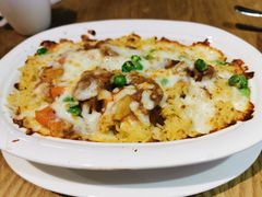 意式红烩牛肉焗饭-棒约翰比萨·意面(张江长泰店)