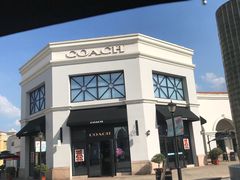 -COACH蔻驰(百联奥特莱斯广场店)