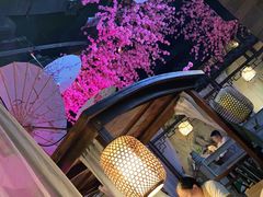 -韵秋荷(宝山龙湖天街店)