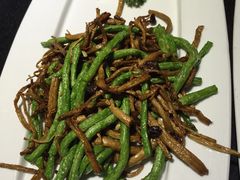 -闫府私房菜·百年鲁菜(恒隆店)