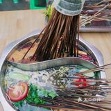 本来准备去秒杀结果时间没把握好没秒到，然后就来吃这家