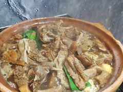 -包工仔·牛杂自助放题