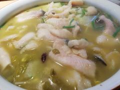 -钟记家菜(红专南路店)