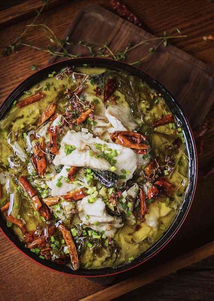 江小渔(奥园广场店)-"这家店首先服务上我觉得是可以的,去到后有.