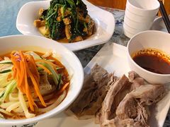 -贯贯吉·清真餐厅(浙江中路店)