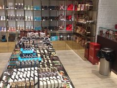 -VENCHI 闻绮(北京国贸商城店)