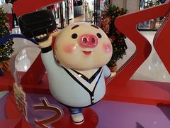 -梅龙镇广场