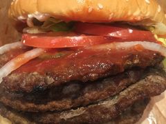 三层皇堡＋会员5寸牛肉饼-汉堡王(上海118广场店)