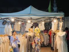-周日夜市