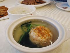 蟹粉狮子头-怡园饭店-餐厅(四望亭店)