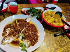 -老闵田螺馆·南昌特色小炒(梦时代店)