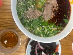 -小灶派· 地道兰州牛肉面(宏发大厦店)
