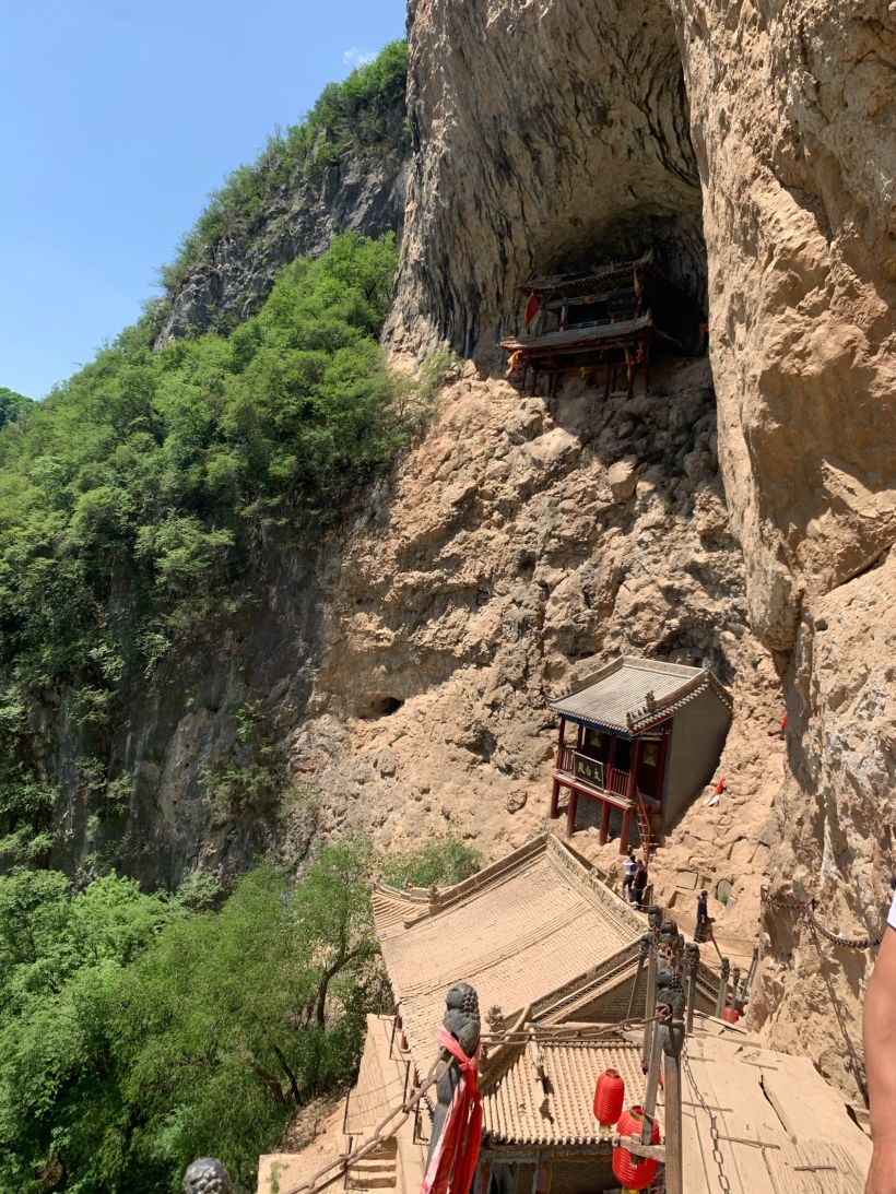 龙门洞景区挑战登空梯